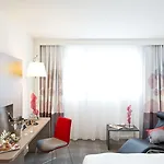 Novotel Centrum 4* ウッチ