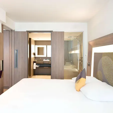 Novotel Centrum Отель Лодзь