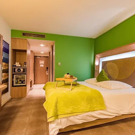 Novotel Centrum Hotel 4*