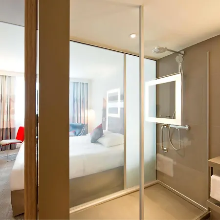 Novotel Centrum 4*