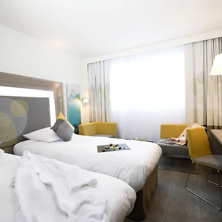 Отель Novotel Centrum 4*