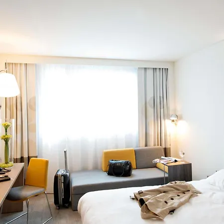 Novotel Centrum 4* ウッチ