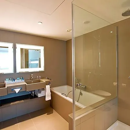 Novotel Centrum 4* ウッチ