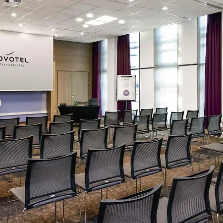 Novotel Centrum Hotel 4*