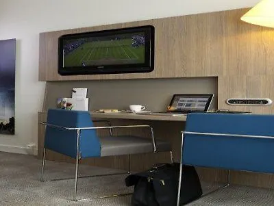 Novotel Centrum Hotel 4*
