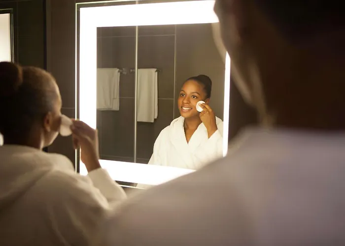 Ξενοδοχείο Novotel Centrum 4*