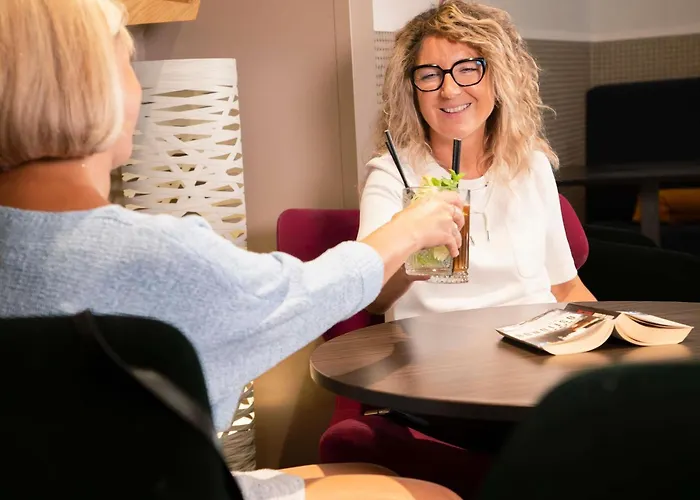 فندق Novotel Centrum 4*