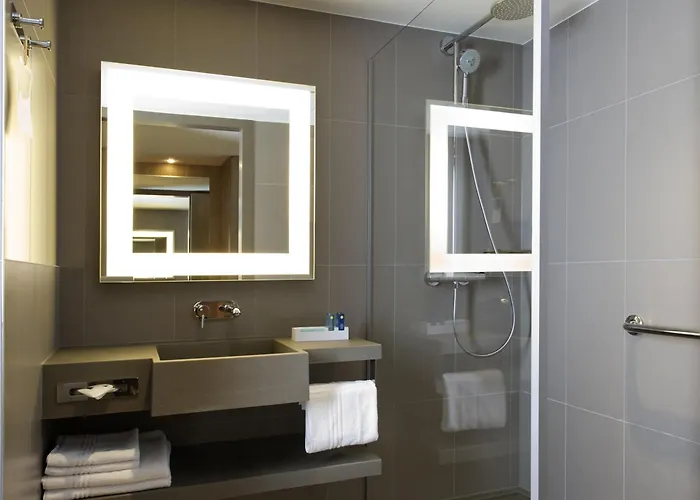 Novotel Centrum فندق 4*